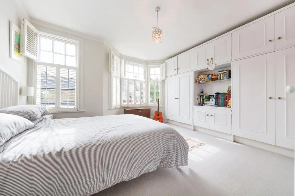 4 bedroom flat for rent