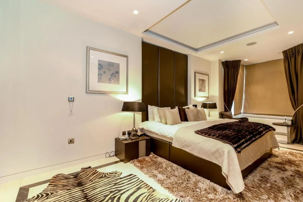 5 bedroom apartment for rent
