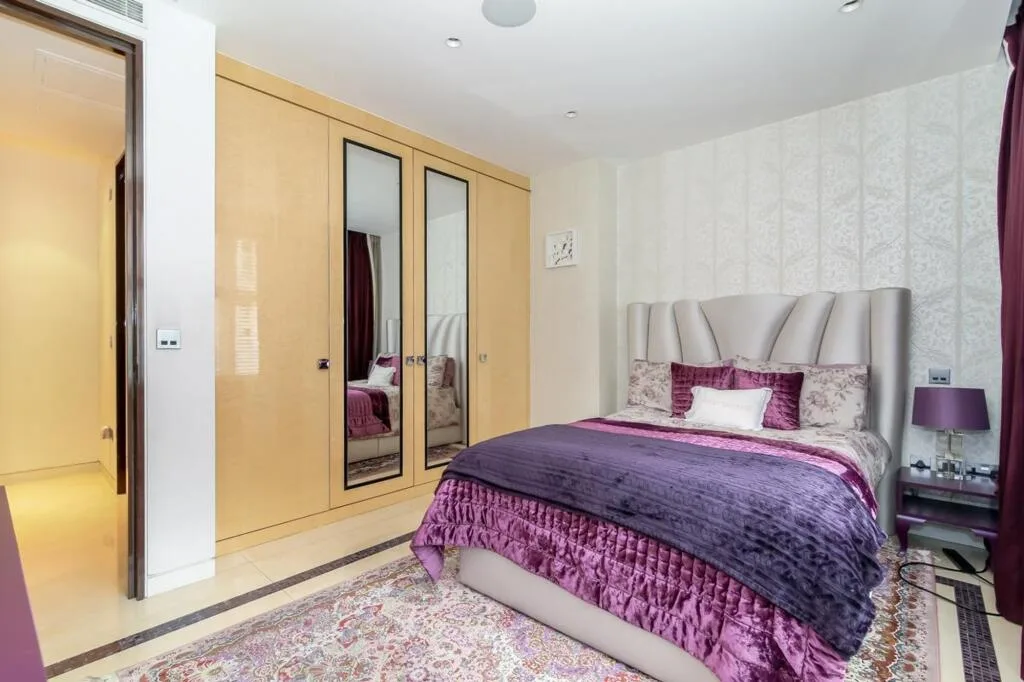 5 bedroom apartment for rent