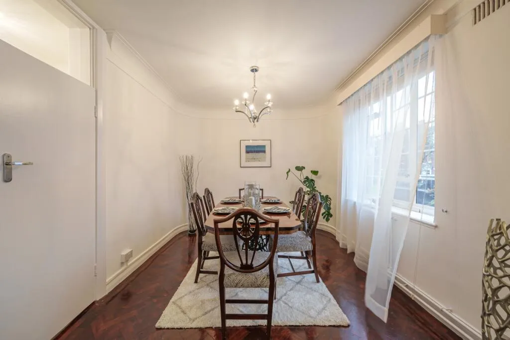 3 bedroom flat for rent