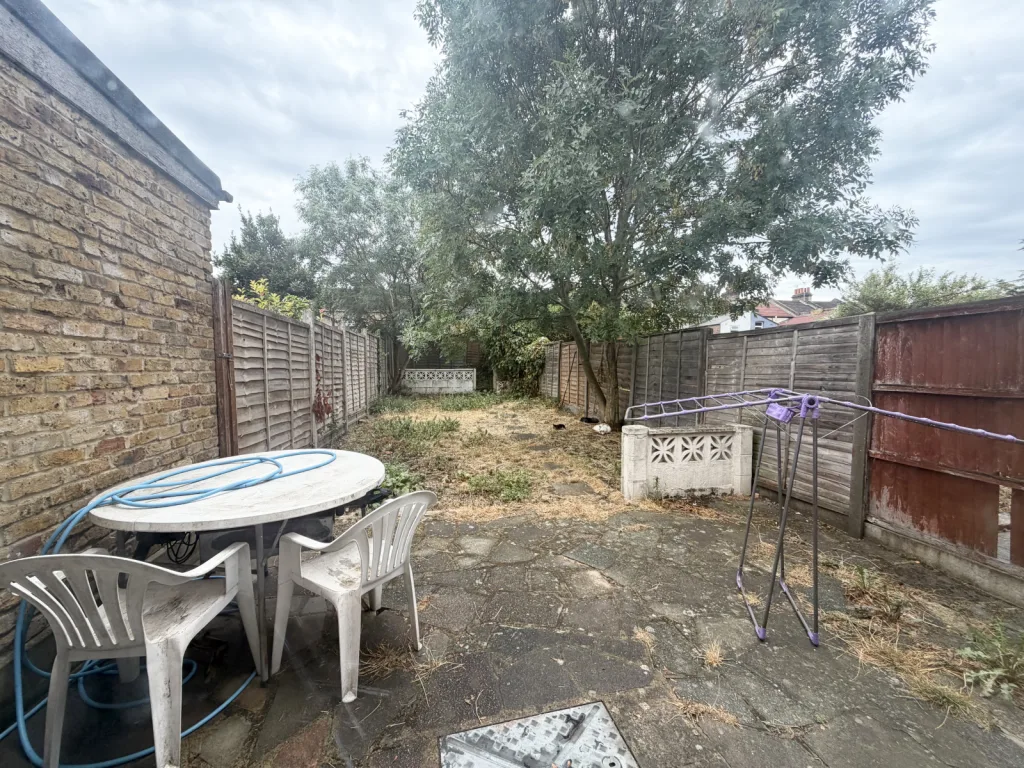 2 bedroom terraced house for rent