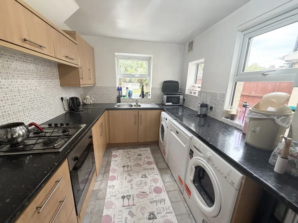 2 bedroom terraced house for rent