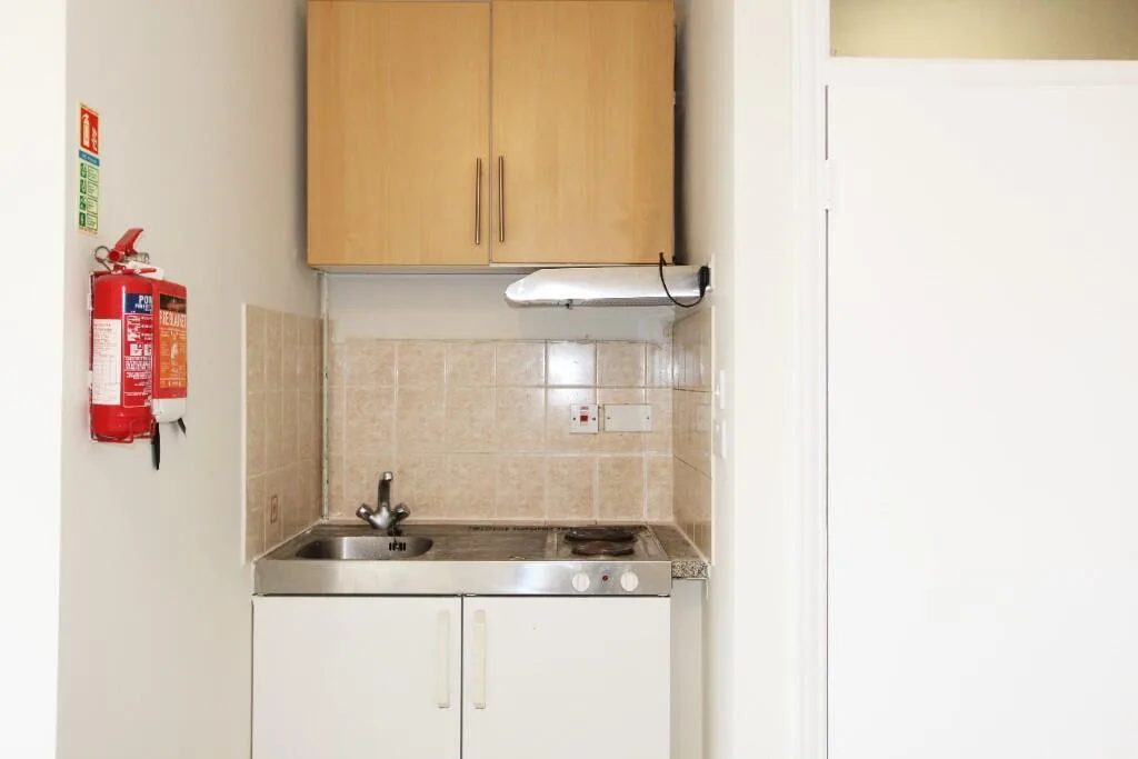 Studio flat for rent