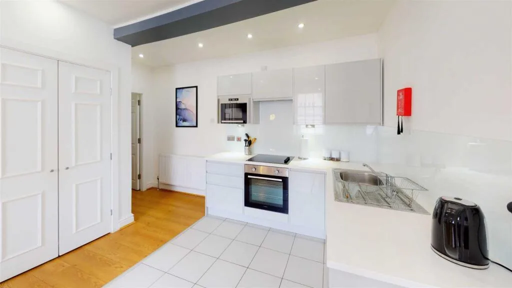 Studio flat for rent