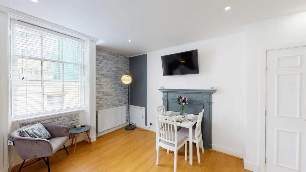 Studio flat for rent