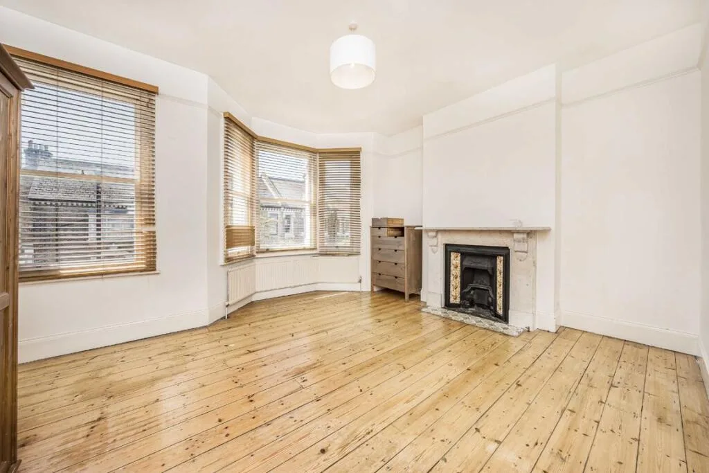 4 bedroom terraced house for rent