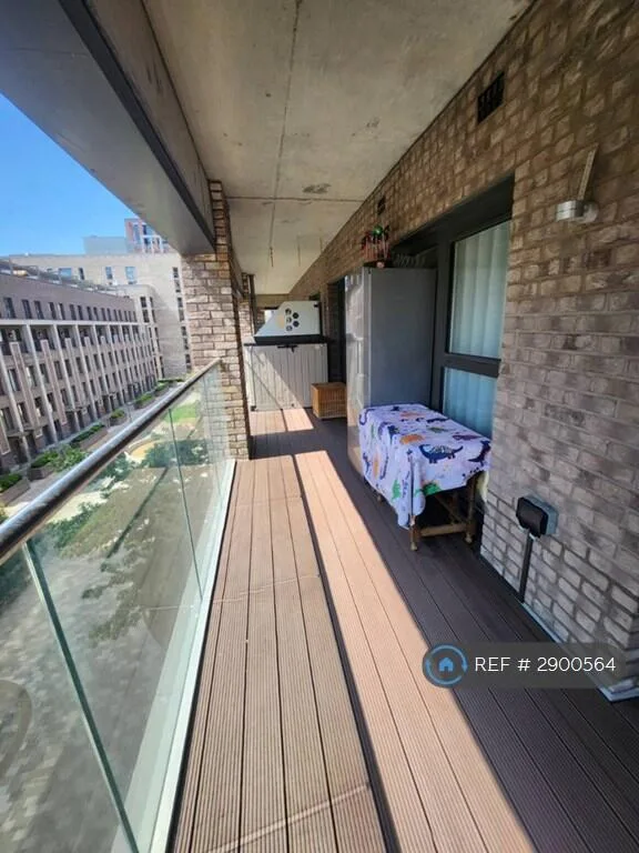 3 bedroom flat for rent