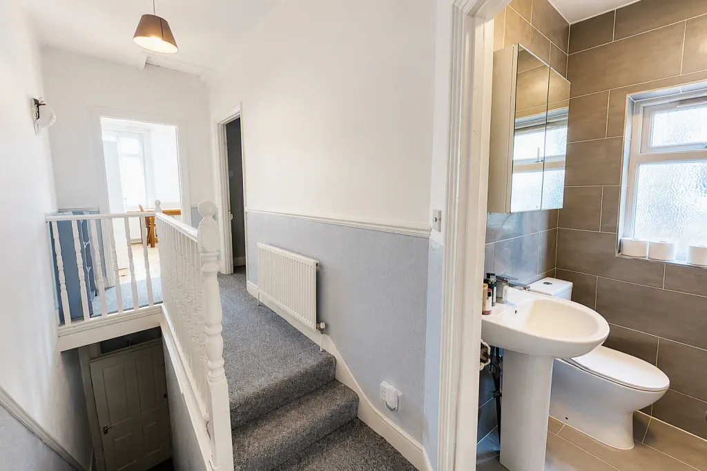 1 bedroom maisonette for rent
