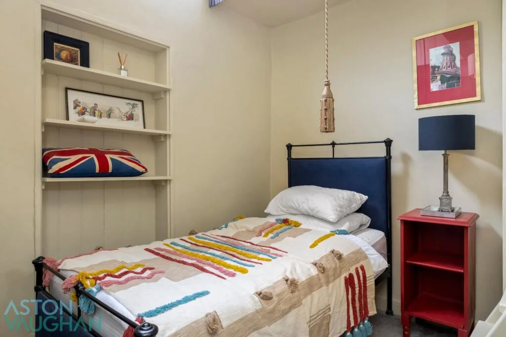 4 bedroom terraced house for rent