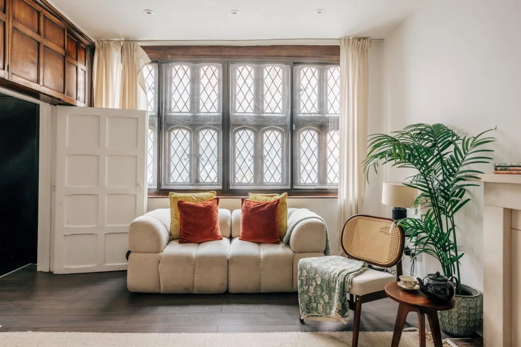 5 bedroom terraced house for rent