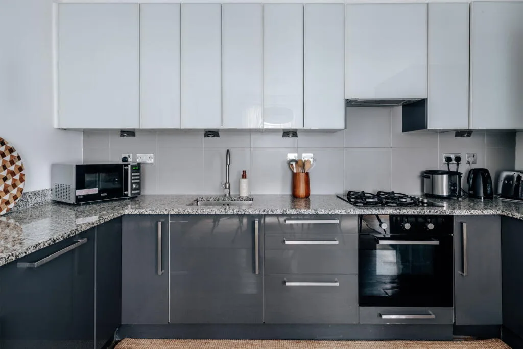 5 bedroom terraced house for rent