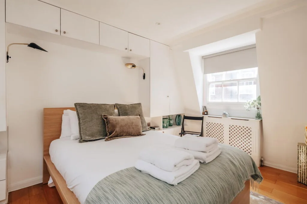 5 bedroom terraced house for rent