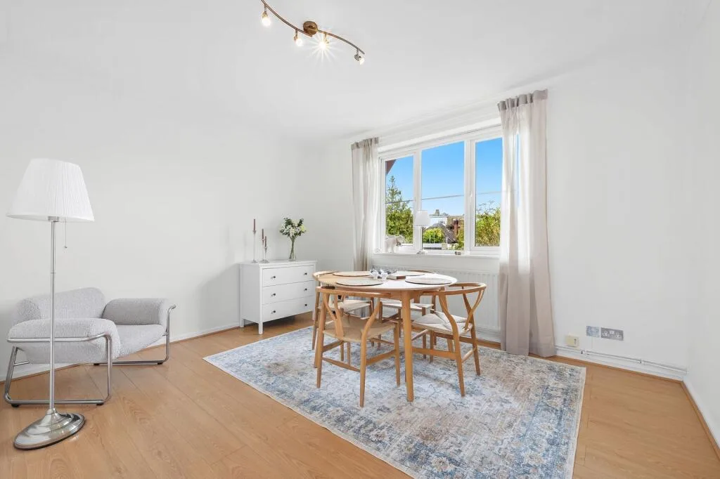 3 bedroom apartment for rent