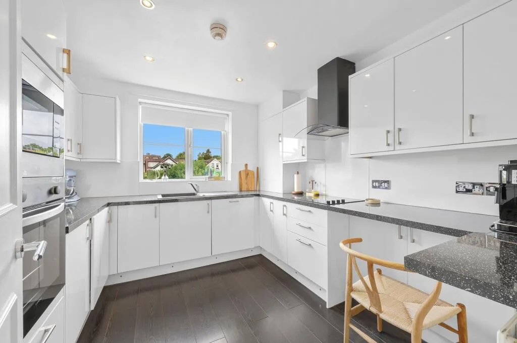 3 bedroom apartment for rent