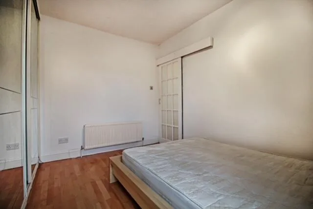 1 bedroom maisonette for rent