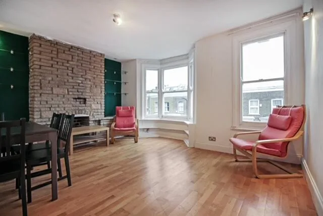 1 bedroom maisonette for rent