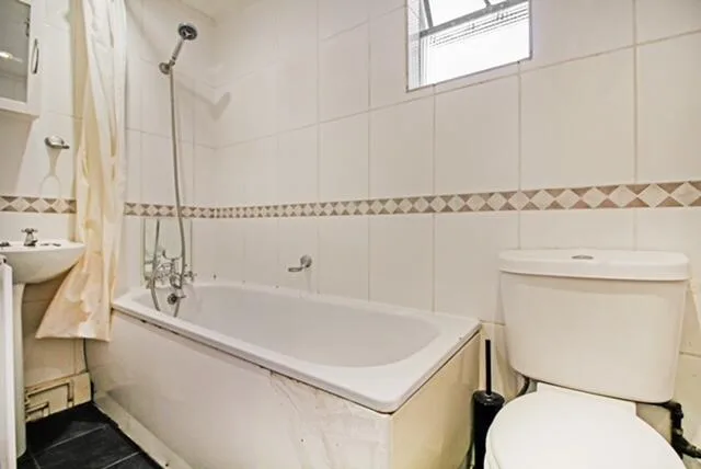1 bedroom maisonette for rent