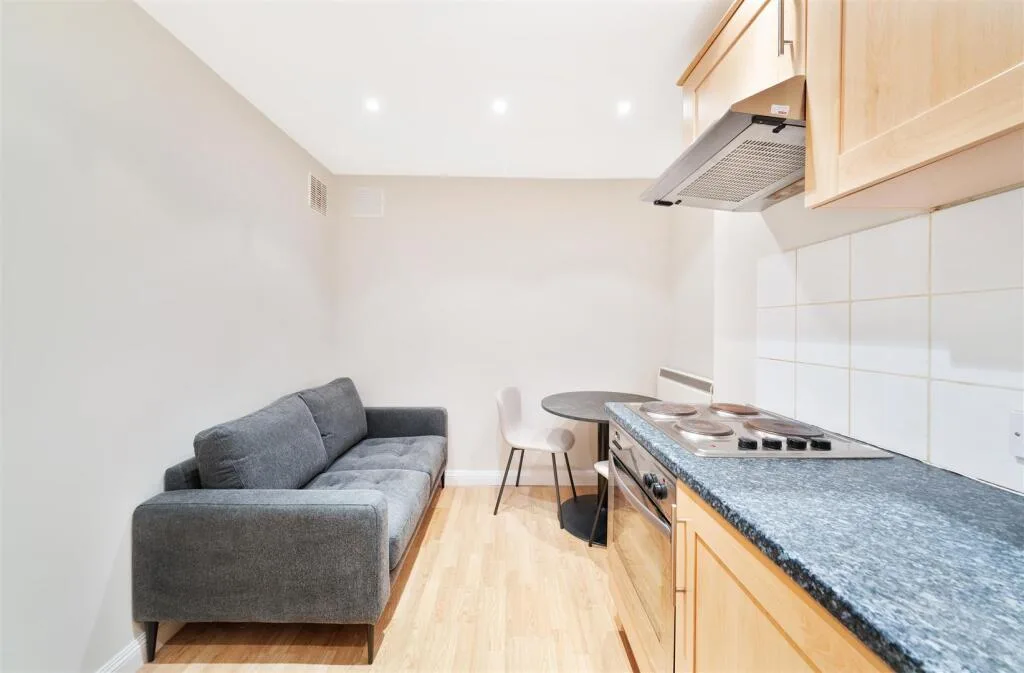 1 bedroom flat for rent