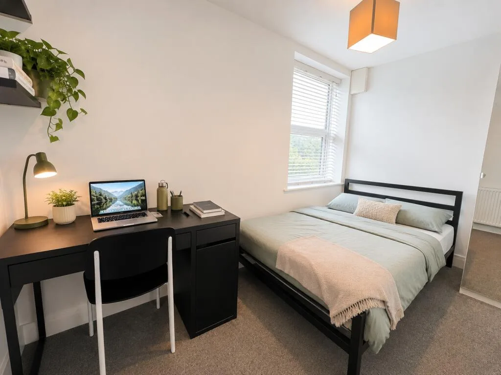 3 bedroom maisonette for rent
