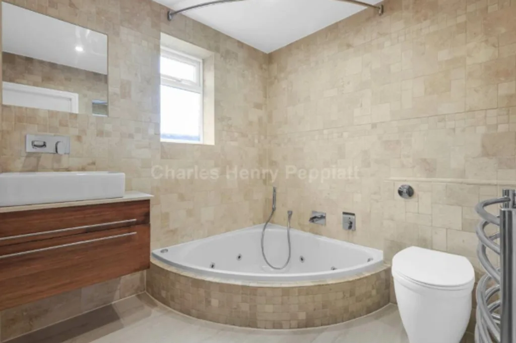 3 bedroom apartment for rent