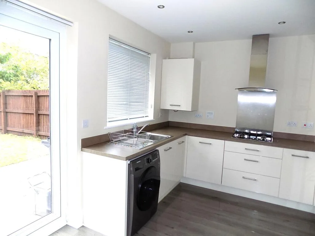 2 bedroom terraced house for rent