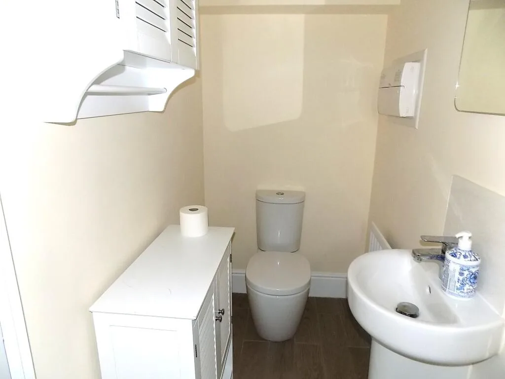 2 bedroom terraced house for rent