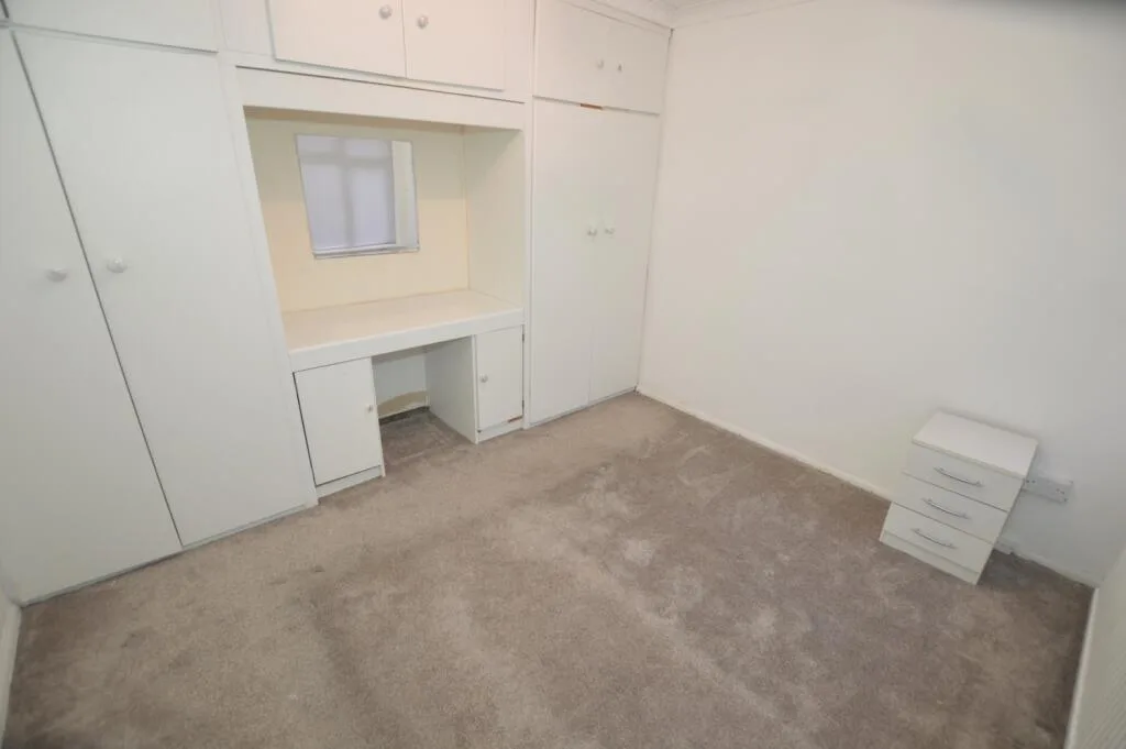 2 bedroom maisonette for rent