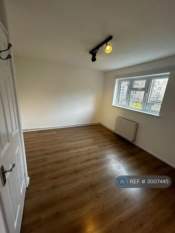 2 bedroom terraced house for rent