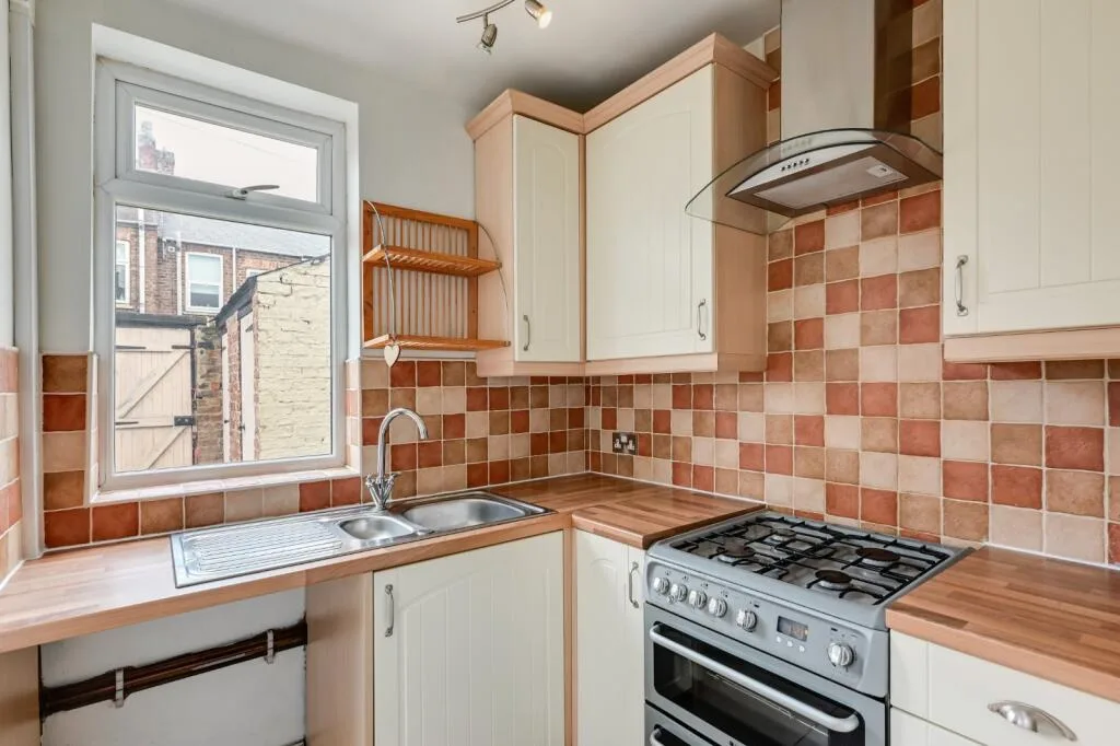 2 bedroom terraced house for rent