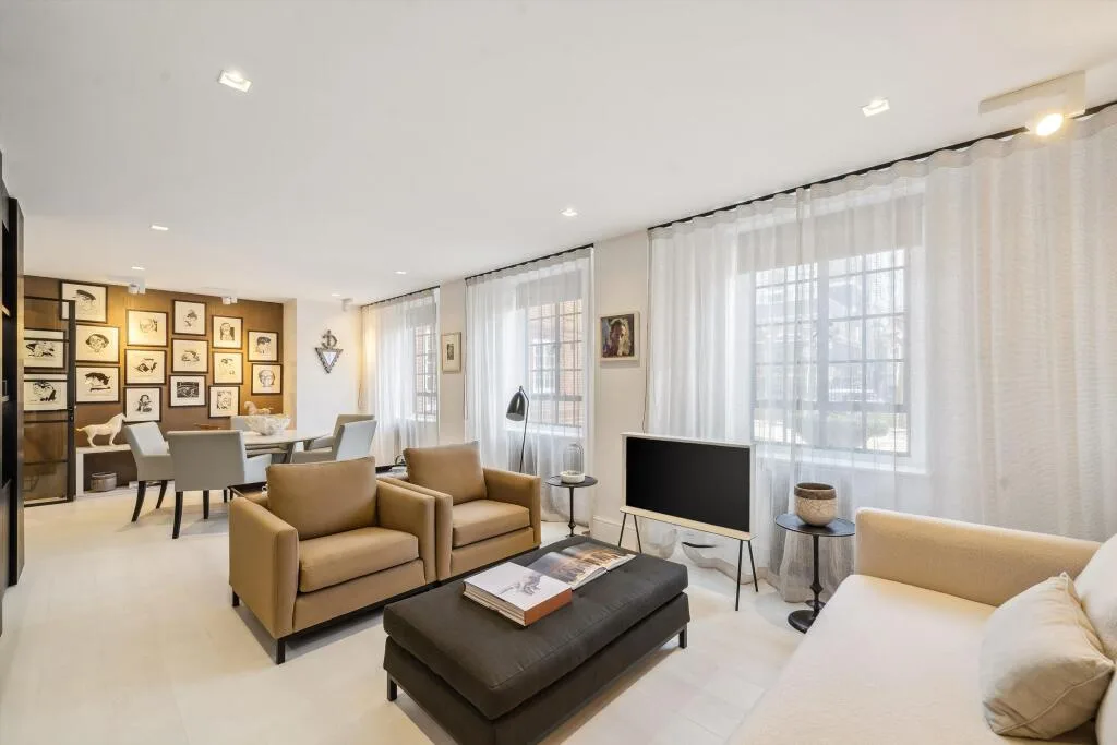 4 bedroom maisonette for rent