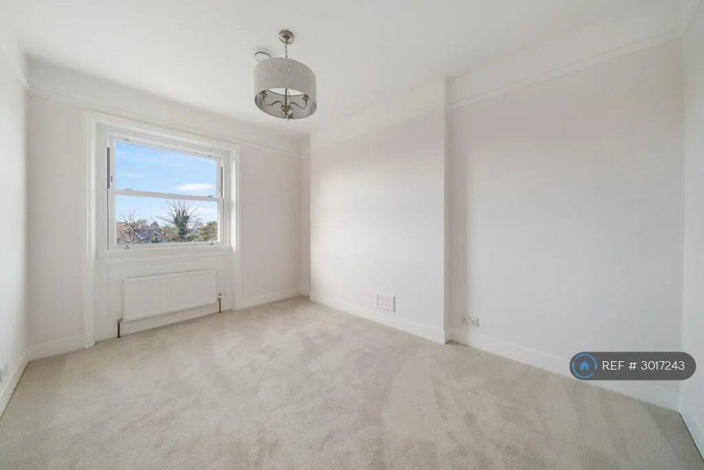 3 bedroom flat for rent