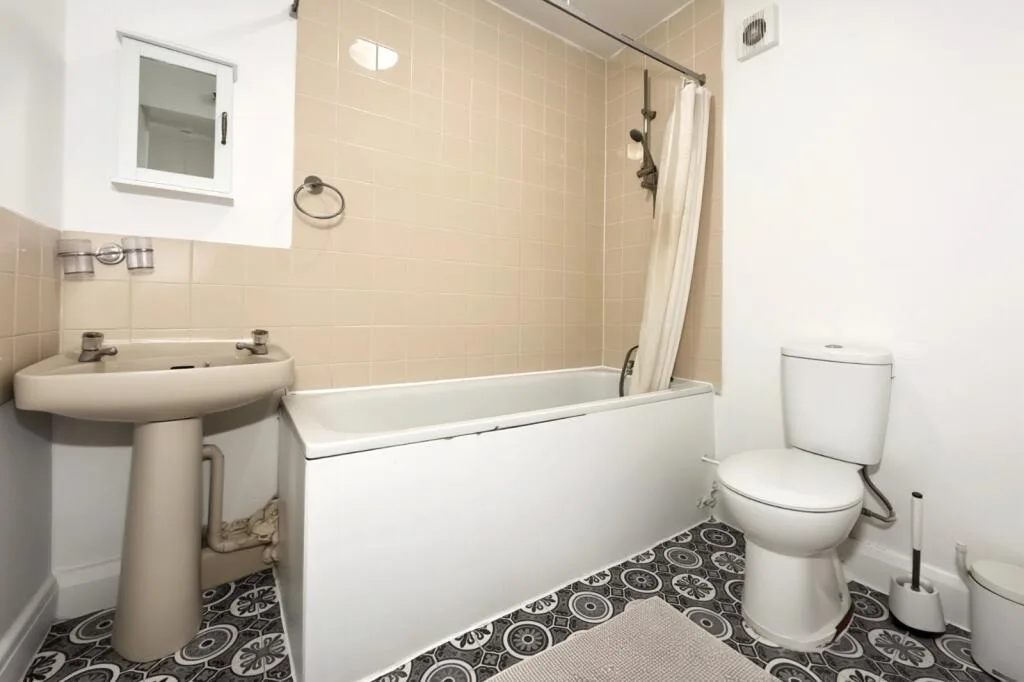 1 bedroom flat for rent