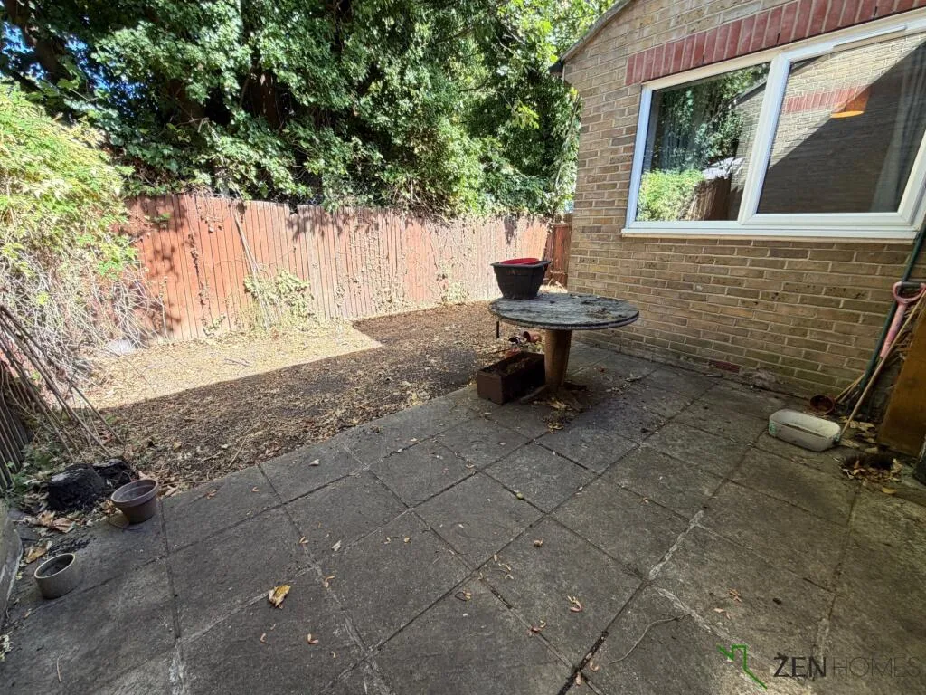 1 bedroom bungalow for rent