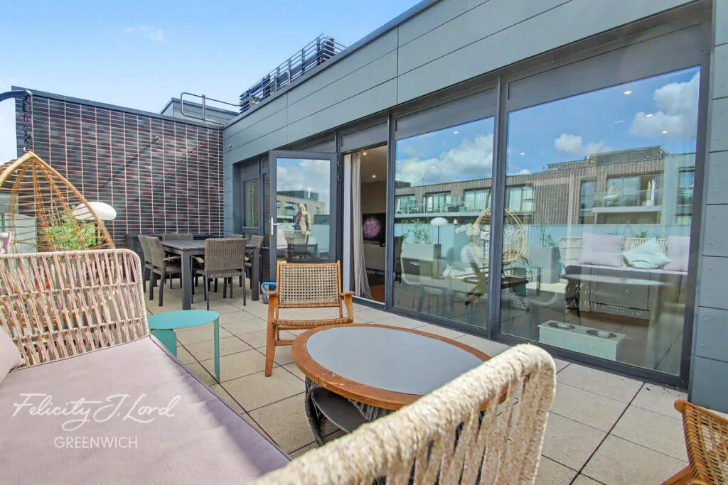 3 bedroom flat for rent