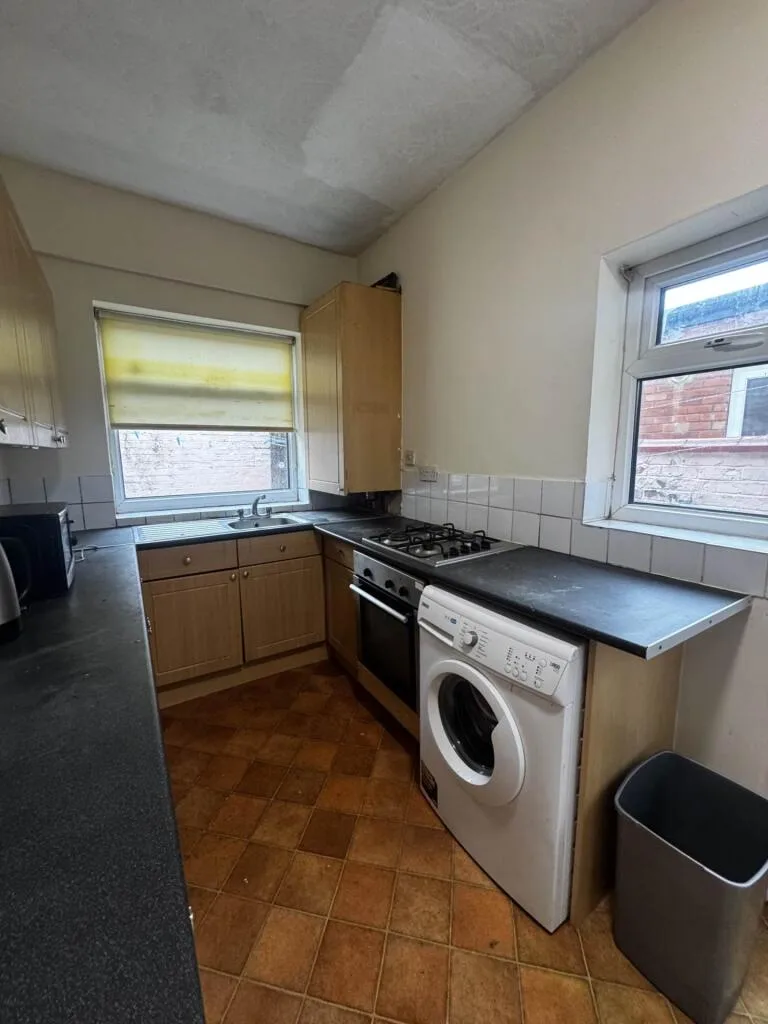 2 bedroom semi-detached house for rent