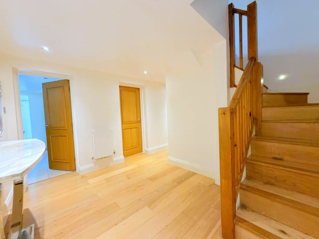 3 bedroom maisonette for rent