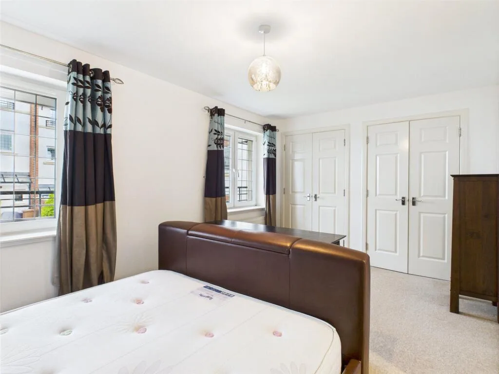4 bedroom house for rent