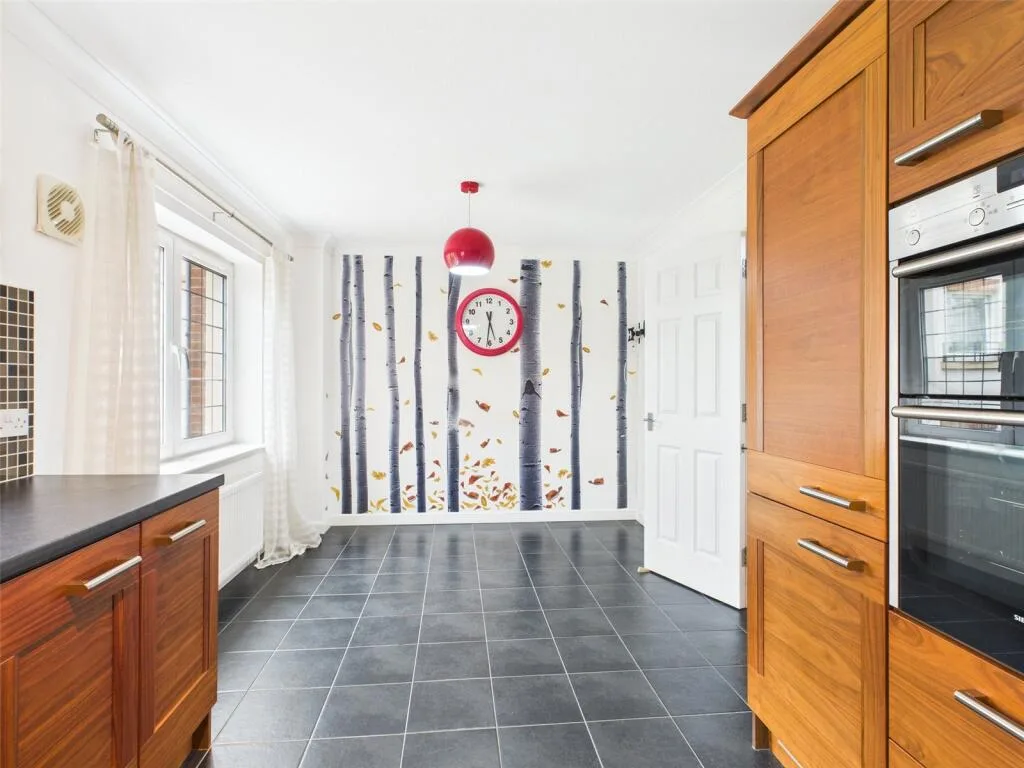 4 bedroom house for rent