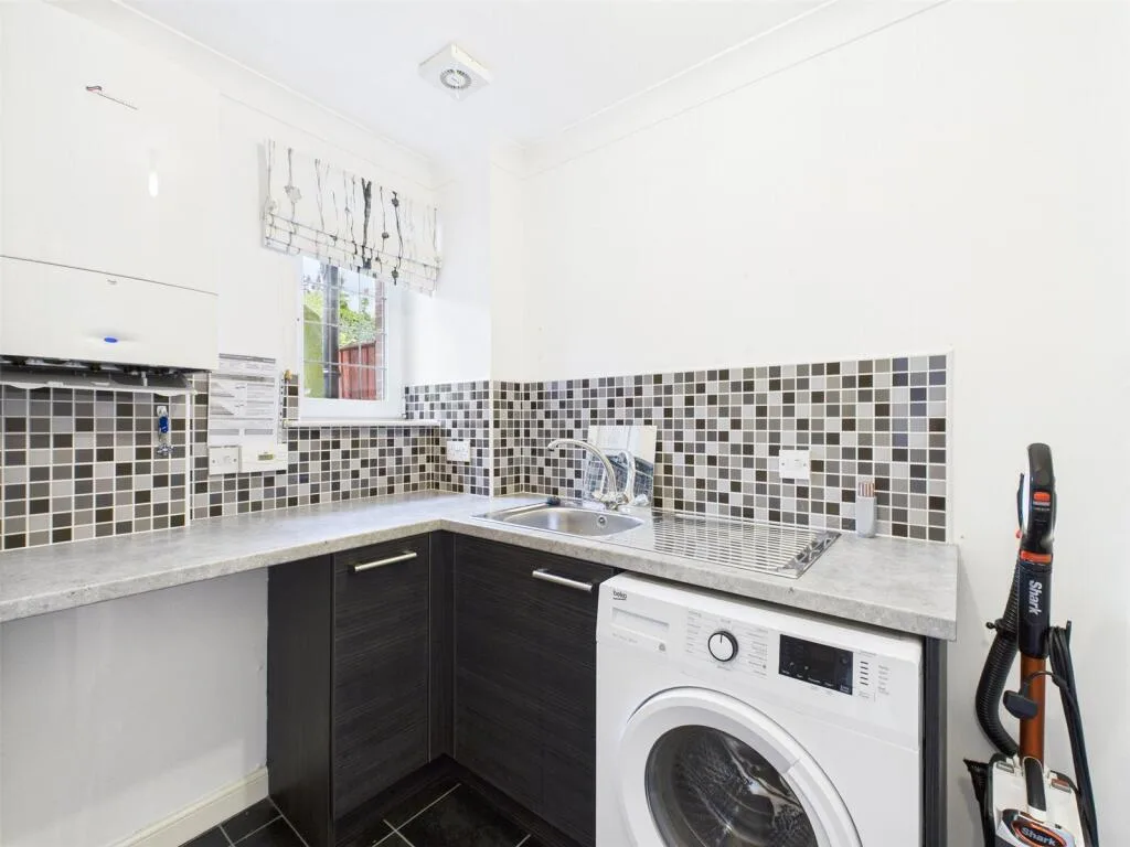 4 bedroom house for rent