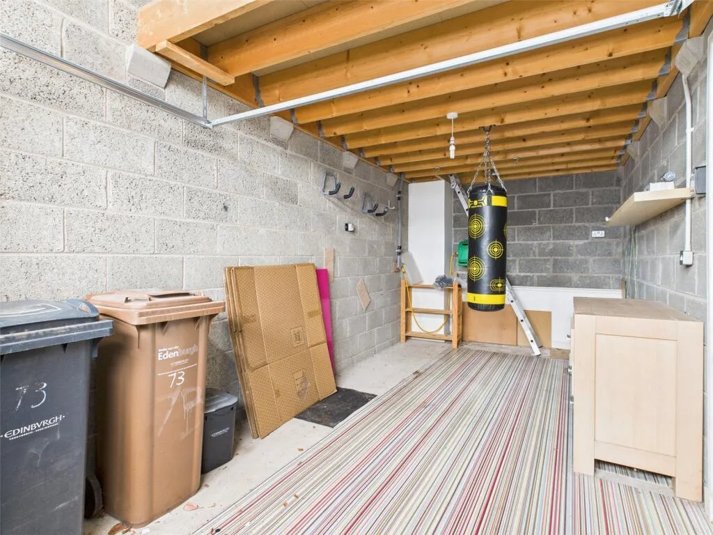 4 bedroom house for rent