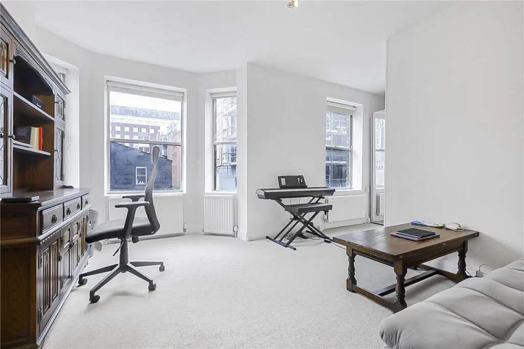 Studio flat for rent