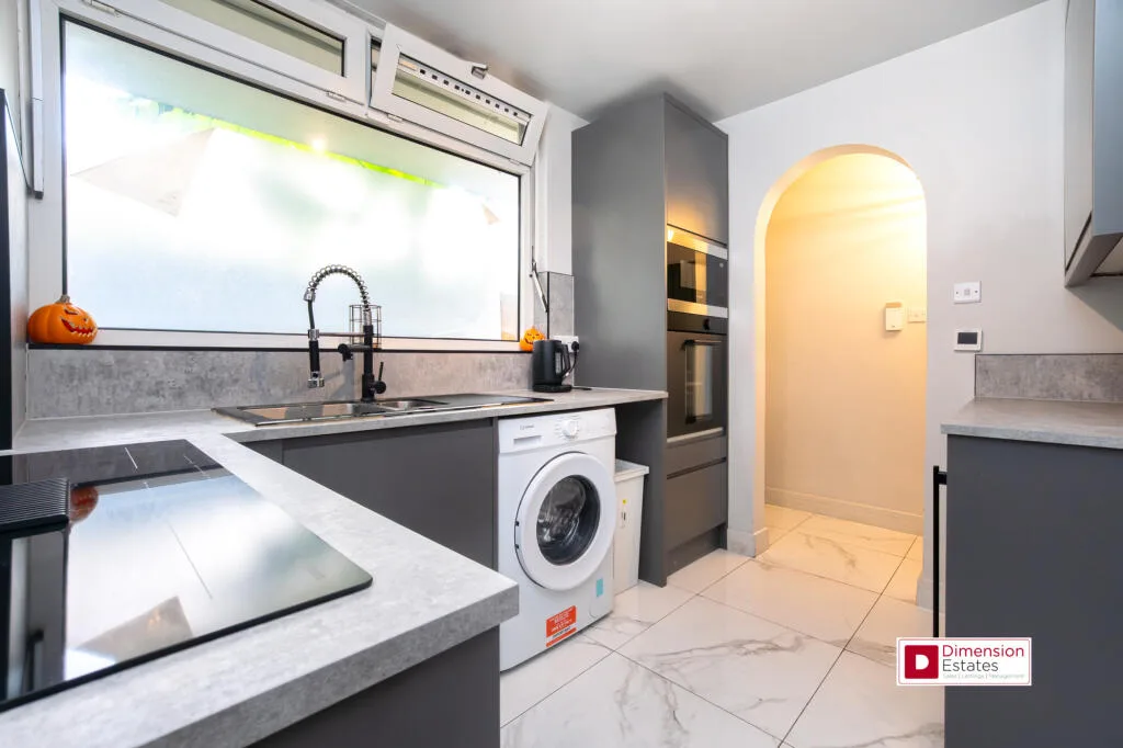 3 bedroom maisonette for rent