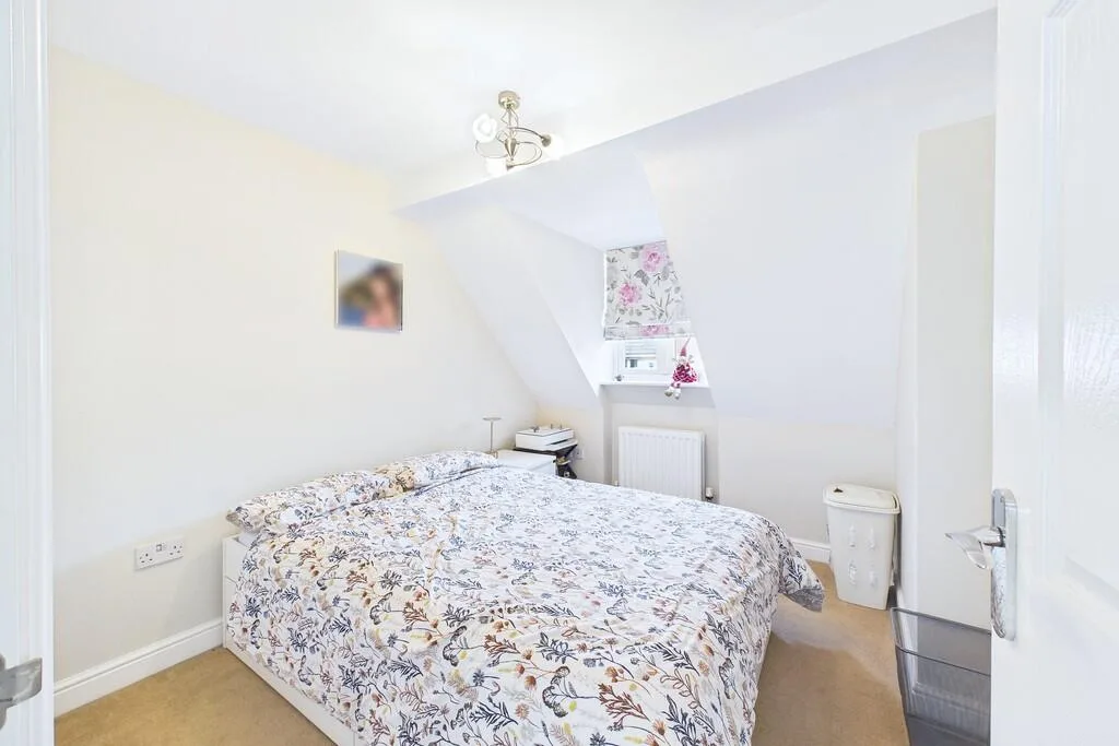4 bedroom detached house for rent