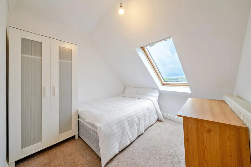 3 bedroom flat for rent