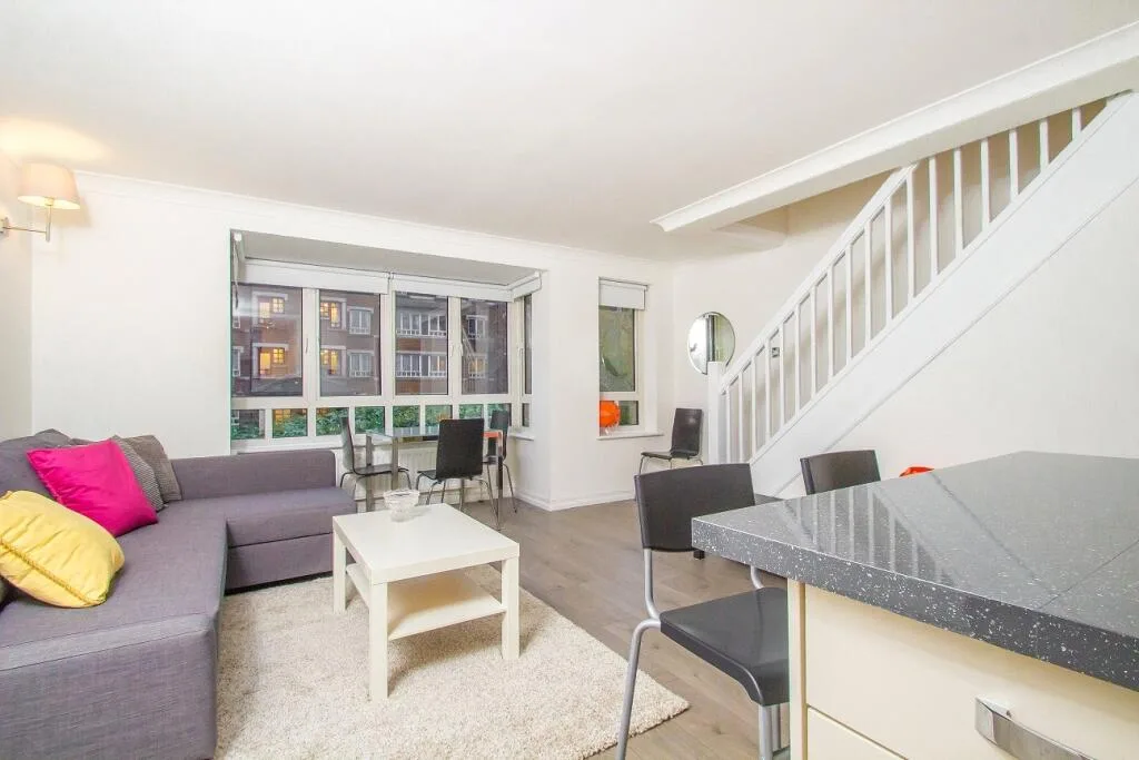 1 bedroom maisonette for rent