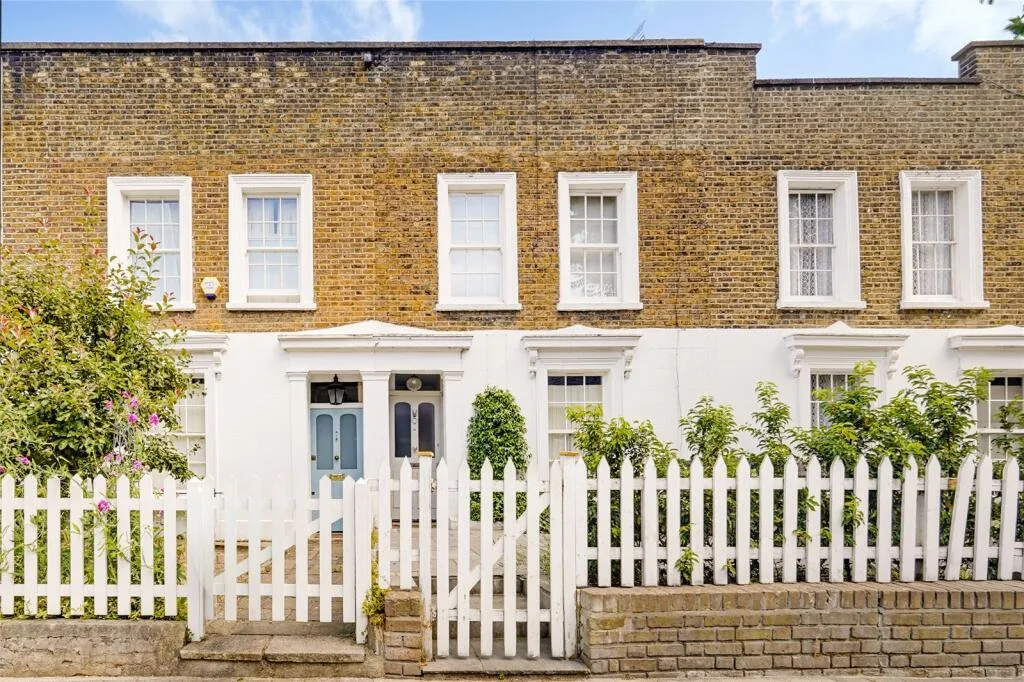 2 bedroom terraced house for rent