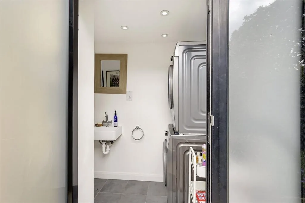 2 bedroom terraced house for rent