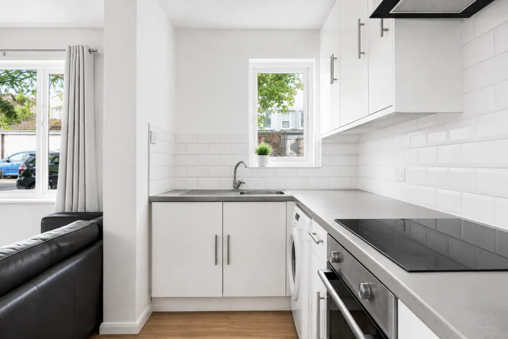 1 bedroom end of terrace house for rent