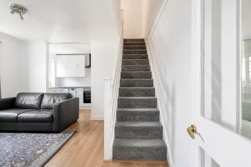 1 bedroom end of terrace house for rent
