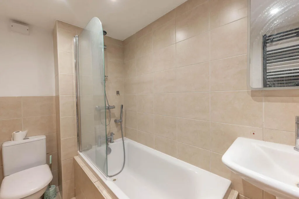 2 bedroom flat for rent